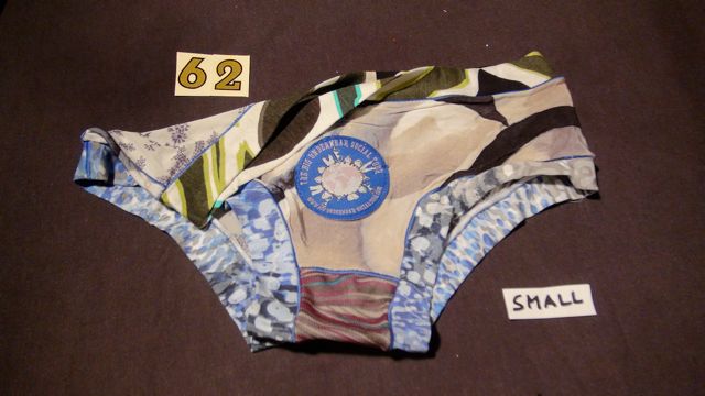 No. 62 Panties Small