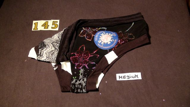 No. 145 Panties Medium