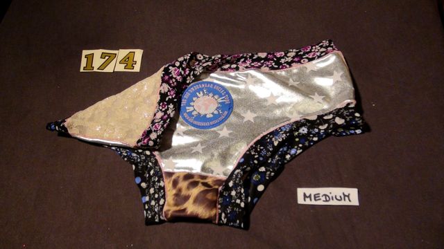 No. 174 Panties Medium
